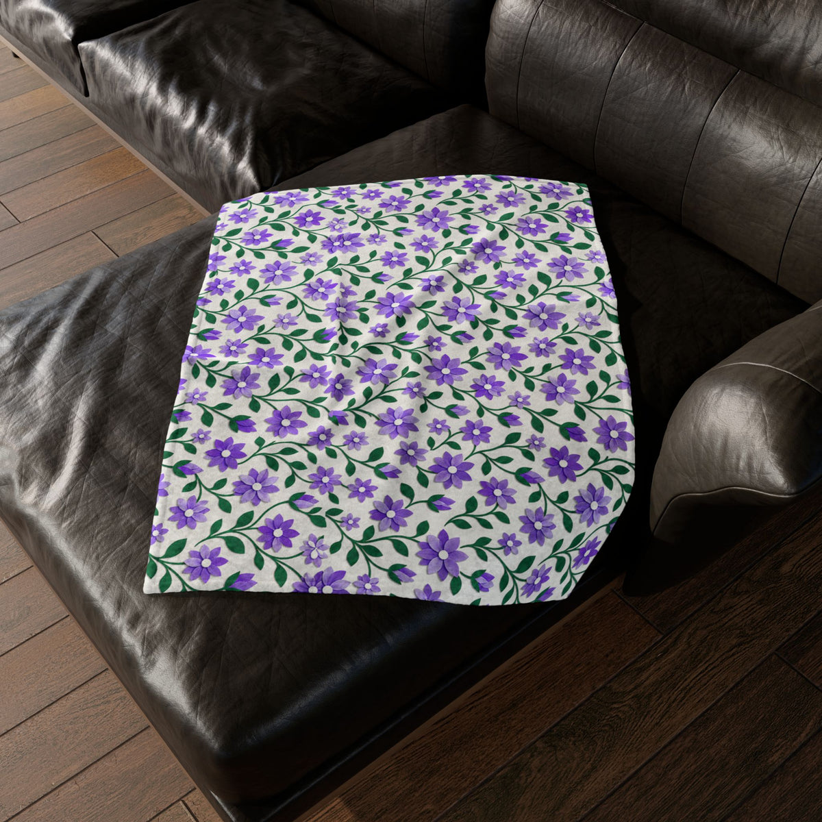 Lavender Phlox Floral Fleece Blanket — Cozy Throw