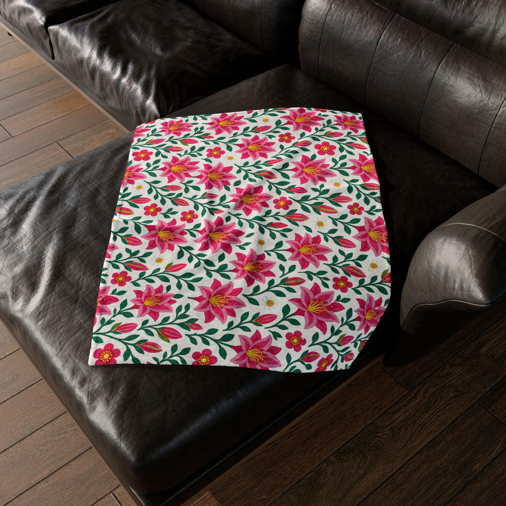 Pink Lily Floral Fleece Blanket — Cozy Throw