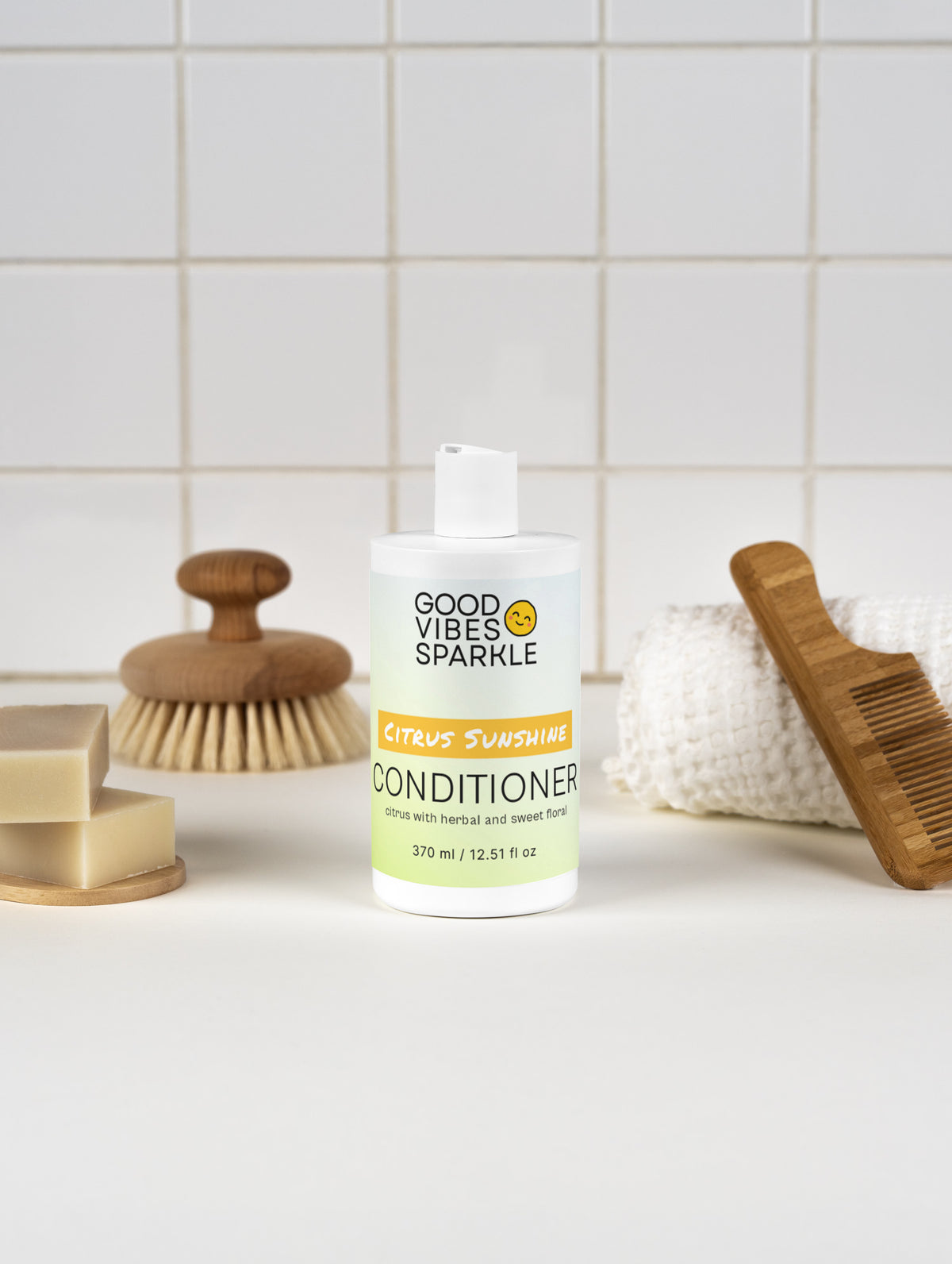 Citrus Sunshine Hair Conditioner - Reduces split ends with Panthenol, Betaine and Wheat Protein